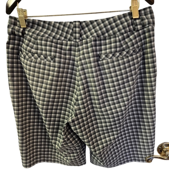 Nike Golf Dri Fit Women's Shorts Plaid Green Gray Size 12 - Picture 4 of 17
